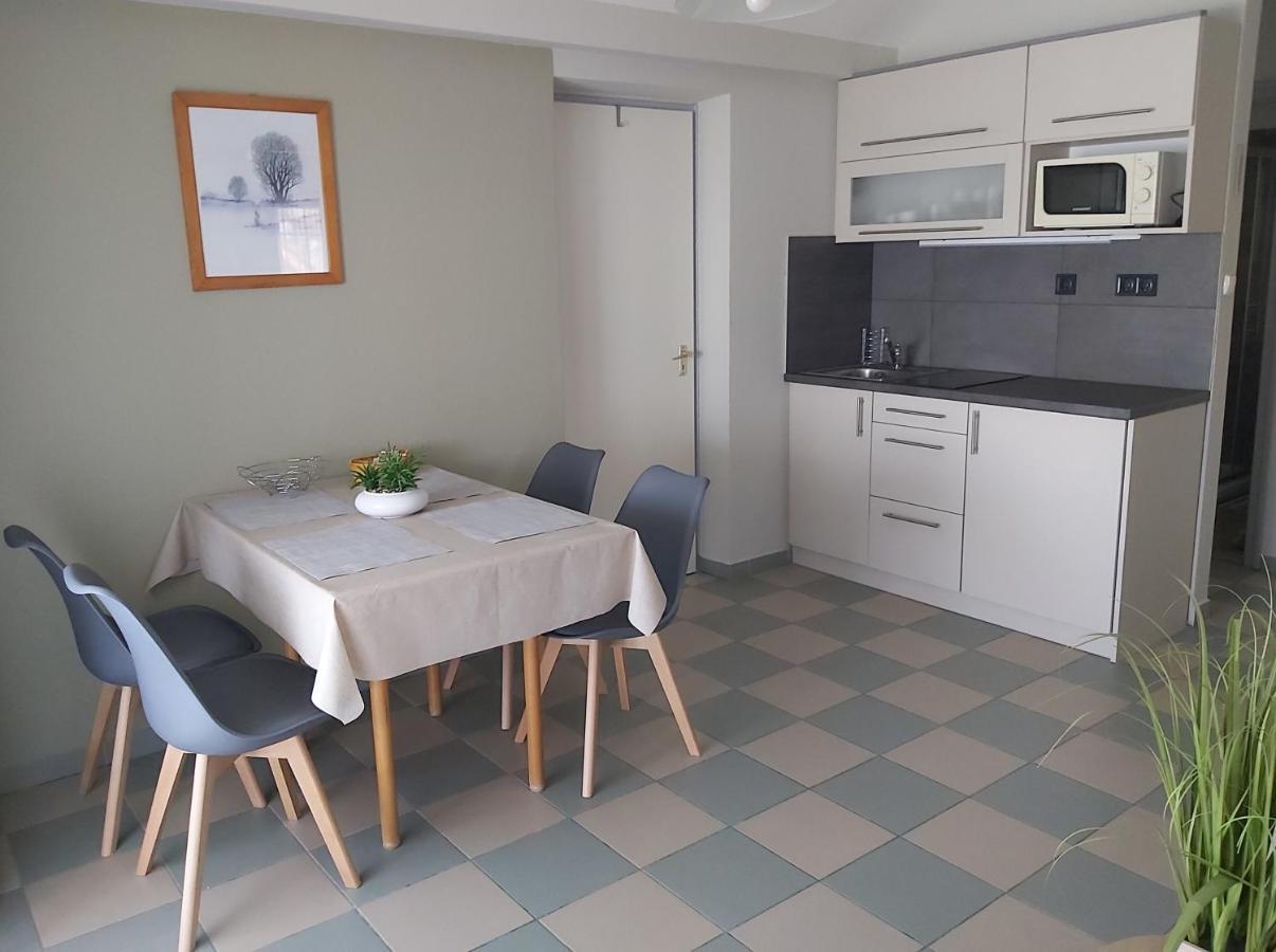 Apartmanház Horváth Balatonboglár Exterior foto