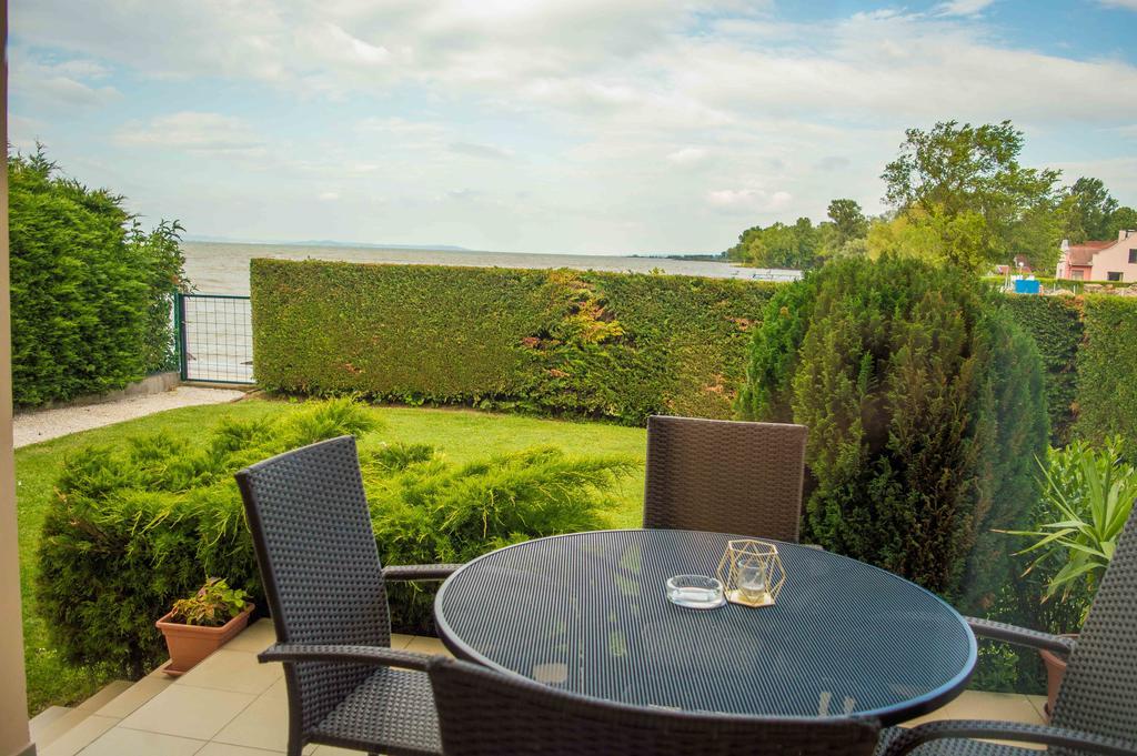 Apartmanház Horváth Balatonboglár Exterior foto
