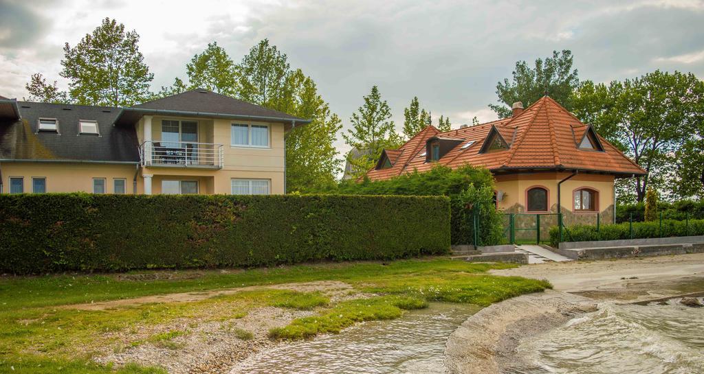 Apartmanház Horváth Balatonboglár Exterior foto